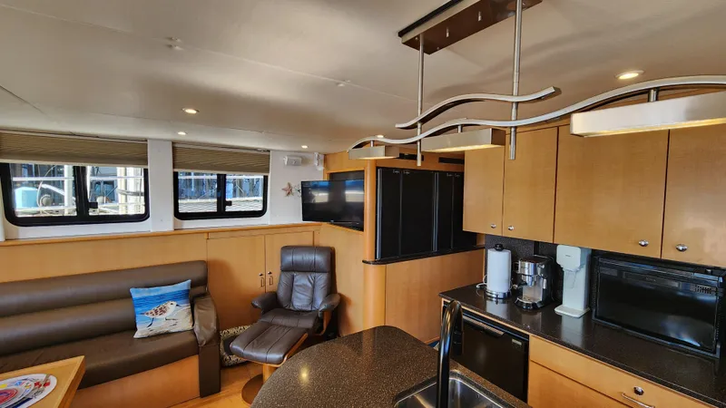 Gypsies Palace Yacht Photos Pics 