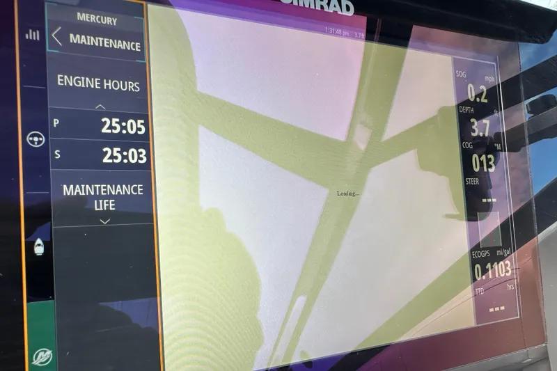  Yacht Photos Pics Display screen of 2019 Sea Ray SLX 350 Outboard showing engine hours and navigation data.