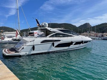 2017 Sunseeker Predator 68