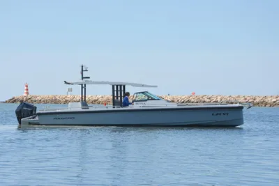 2019 Axopar 37 Sun Top