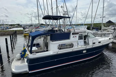 2007 Nimbus 380 Commander