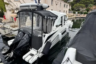 2023 Beneteau Antares 9 OB