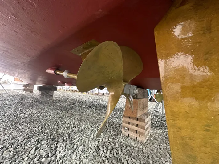 Beach Music Yacht Photos Pics 