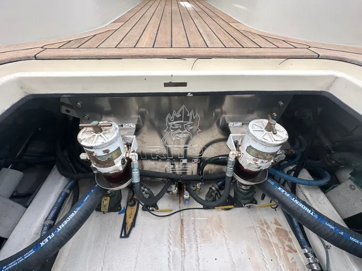 Beach Music Yacht Photos Pics 