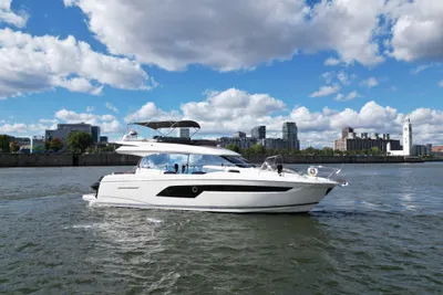 Prestige 520