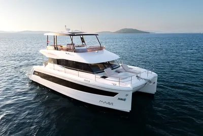 Fountaine Pajot MY 6