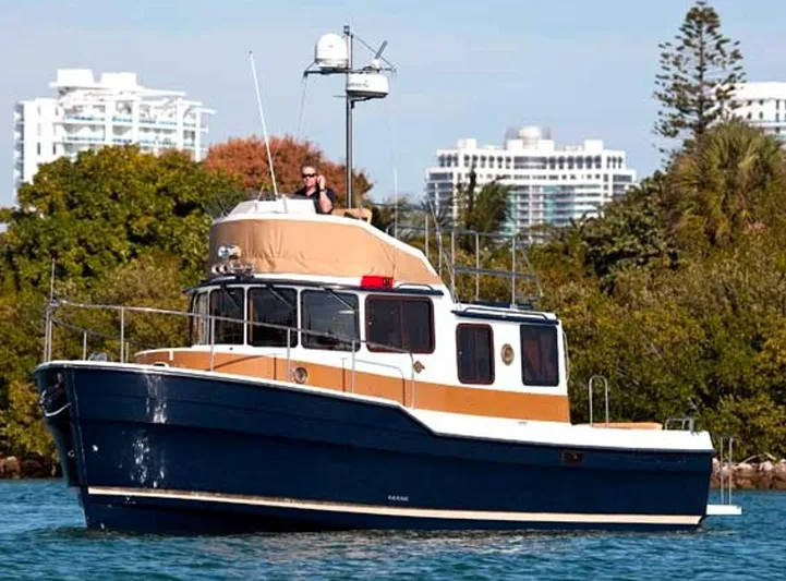 Island Wanderer Yacht Photos Pics 