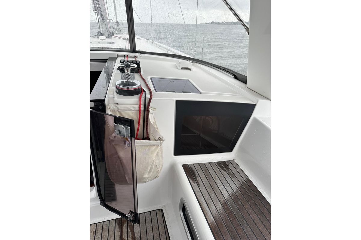 2017 Beneteau 45