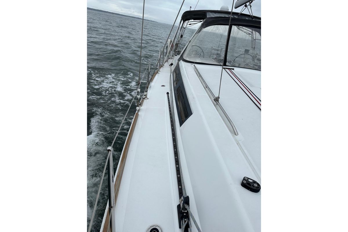2017 Beneteau 45