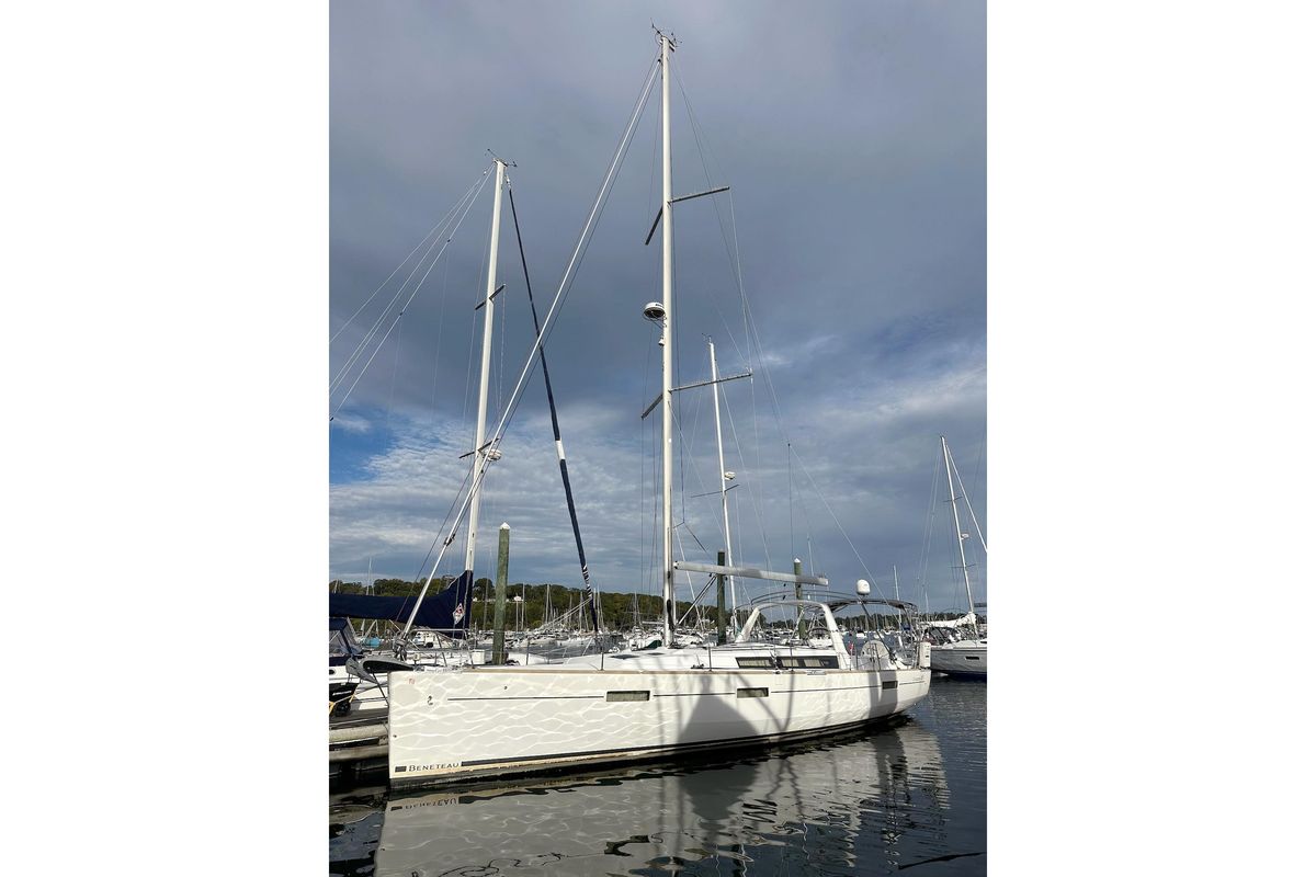2017 Beneteau 45