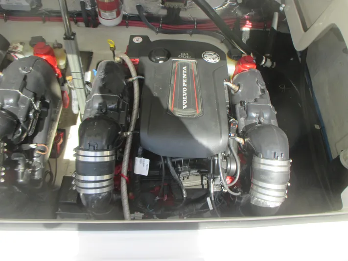  Yacht Photos Pics Engine compartment of 2017 Regal 3200 Bowrider with Volvo Penta engine.