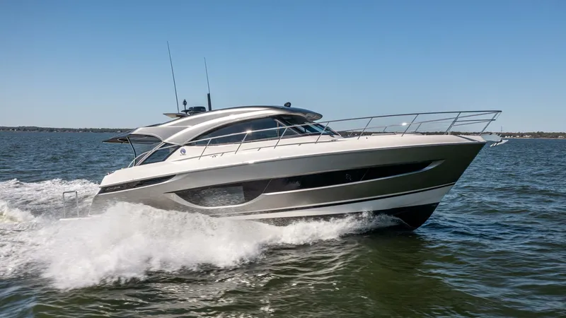 Cntrl-salt-del Yacht Photos Pics 2023 Riviera 4600 Sport Yacht - Image 10
