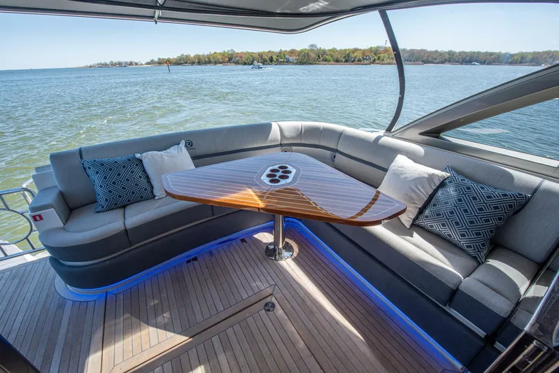 Cntrl-salt-del Yacht Photos Pics 2023 Riviera 4600 Sport Yacht - Image 27