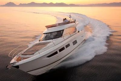 2014 Prestige 550 Fly