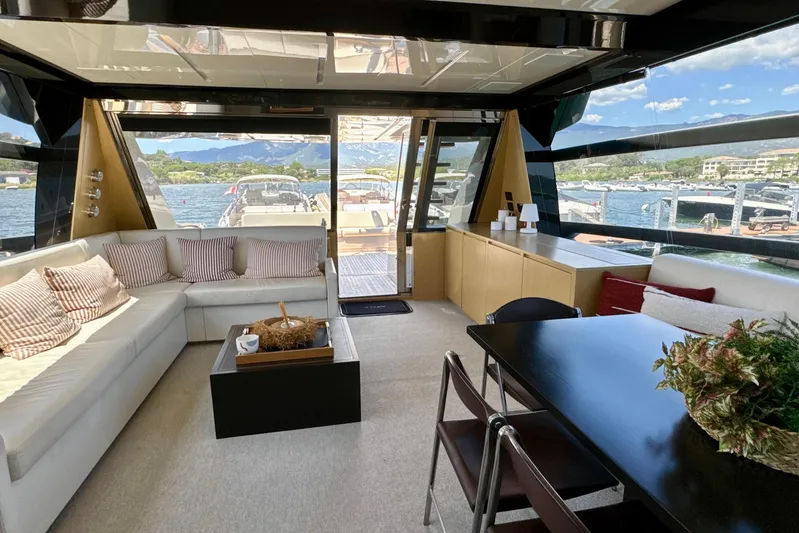 Hercules II Yacht Photos Pics Main Deck