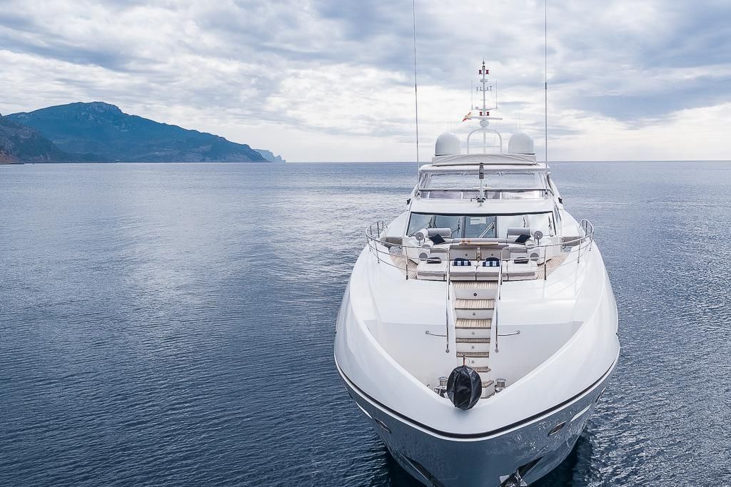 2015 Sunseeker 115 