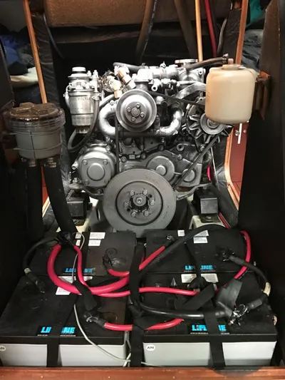 Water Lilly Yacht Photos Pics Yanmar 76HP