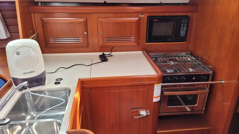 Water Lilly Yacht Photos Pics Galley