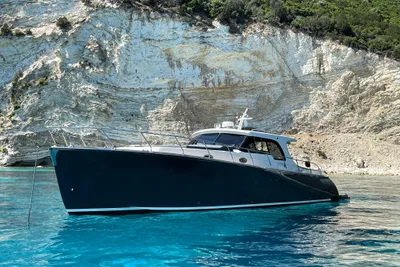 2006 Royal 48 Sport