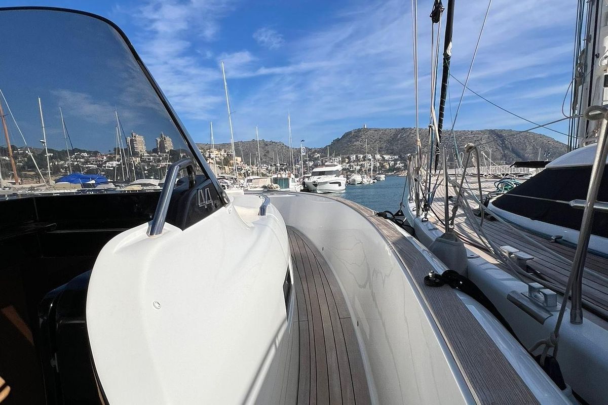 2022 Solaris Power 44 