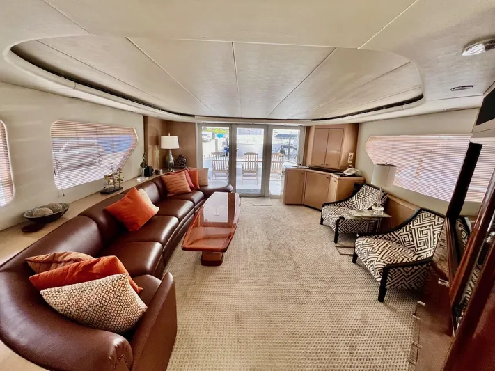 Seaquest Yacht Photos Pics 