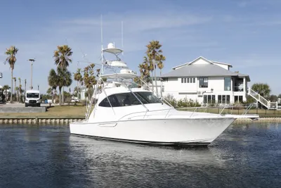 2014 Viking 42 Sport Tower
