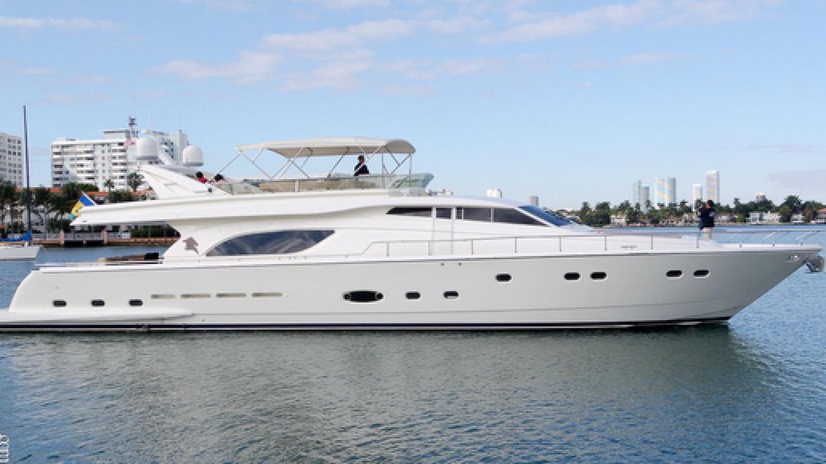 2002 Ferretti Yachts 78 