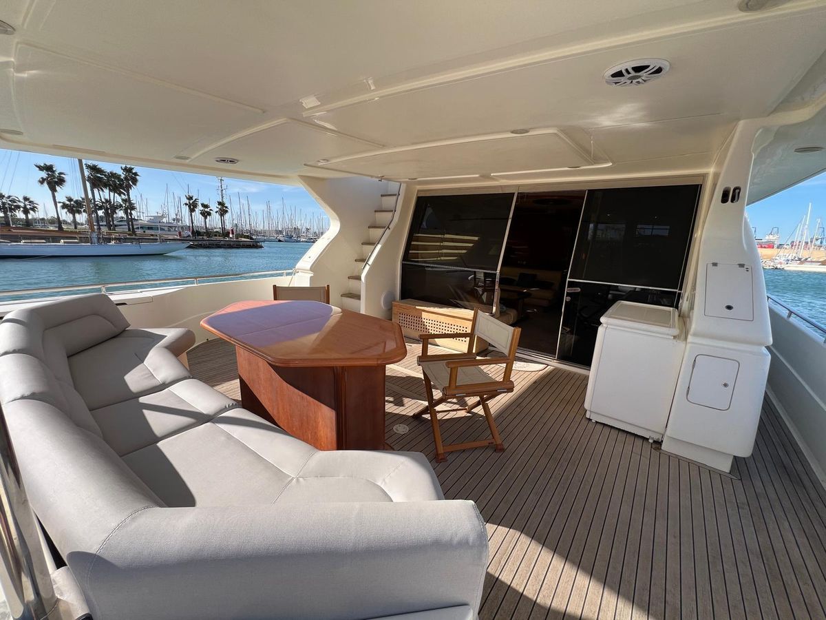 2002 Ferretti Yachts 78 