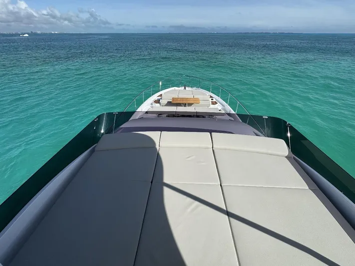 Casa - 2024 Ferretti 580 Yacht Photos Pics 