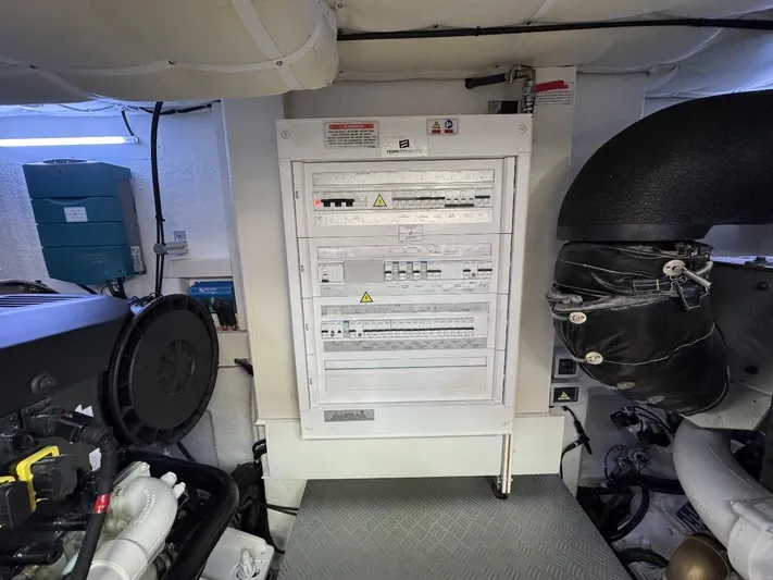 Casa - 2024 Ferretti 580 Yacht Photos Pics 