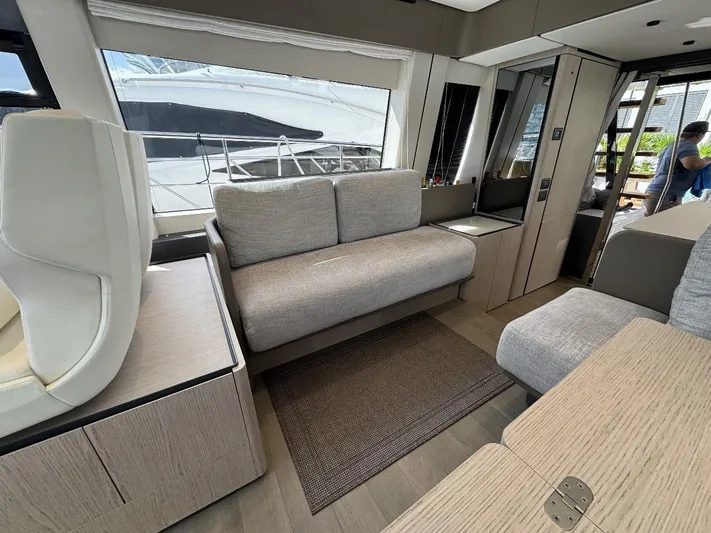 Casa - 2024 Ferretti 580 Yacht Photos Pics 