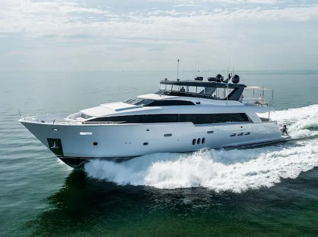 Living The Experience Yacht Photos Pics 