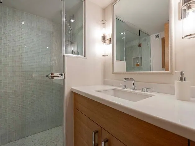 Living The Experience Yacht Photos Pics 