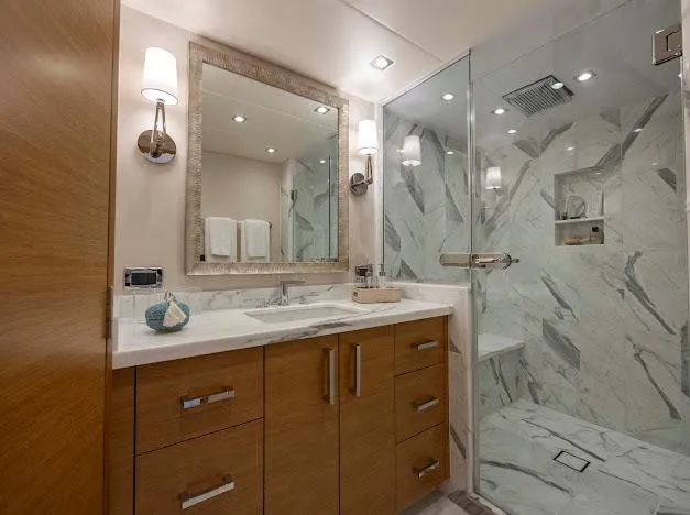 Living The Experience Yacht Photos Pics 