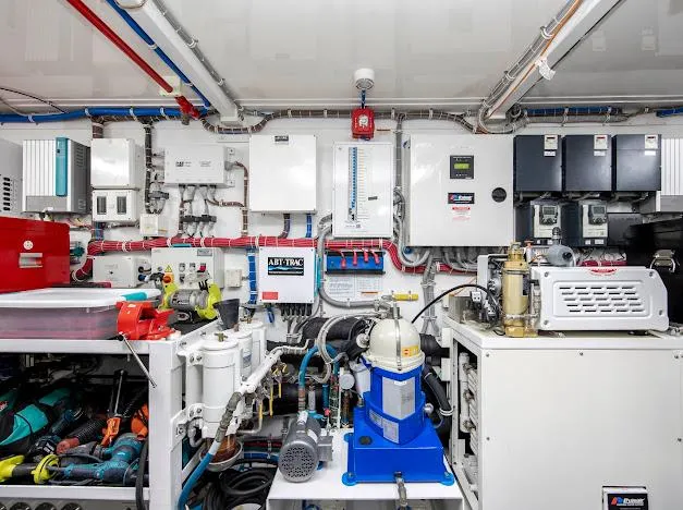 Living The Experience Yacht Photos Pics 