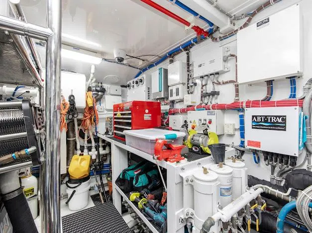 Living The Experience Yacht Photos Pics 