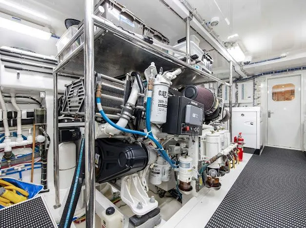 Living The Experience Yacht Photos Pics 