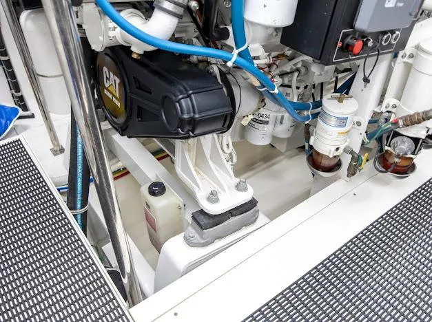 Living The Experience Yacht Photos Pics 