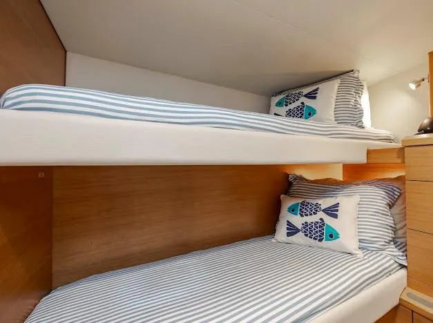 Living The Experience Yacht Photos Pics 