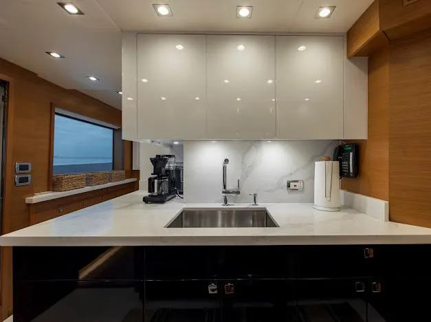 Living The Experience Yacht Photos Pics 