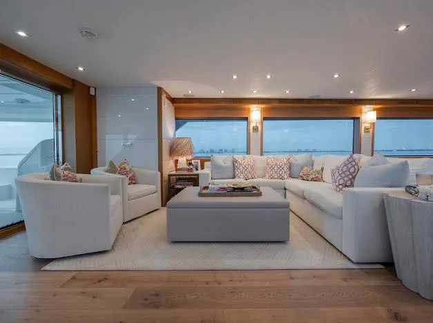 Living The Experience Yacht Photos Pics 