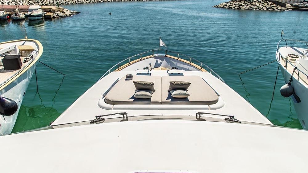 2007 Motor Yacht 93 