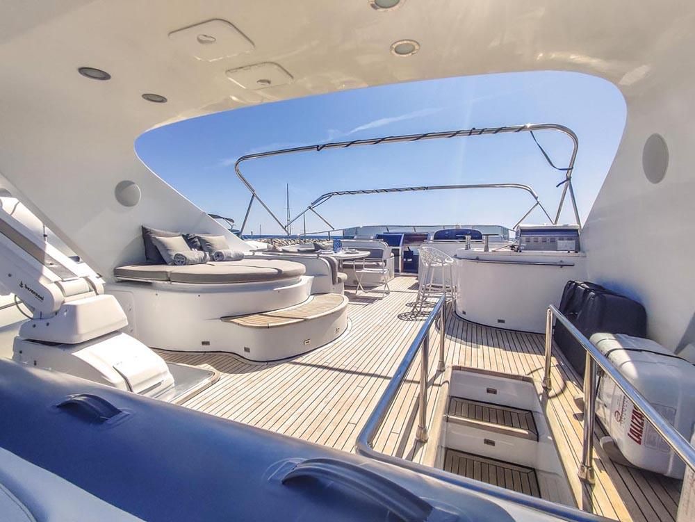 2007 Motor Yacht 93 