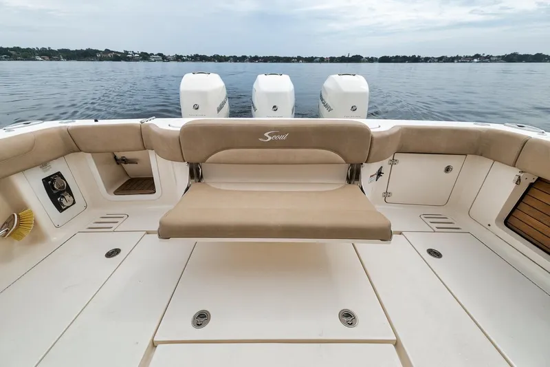Pain Killer Yacht Photos Pics 2018 Scout 38 LXF-Pain Killer- Cockpit 13