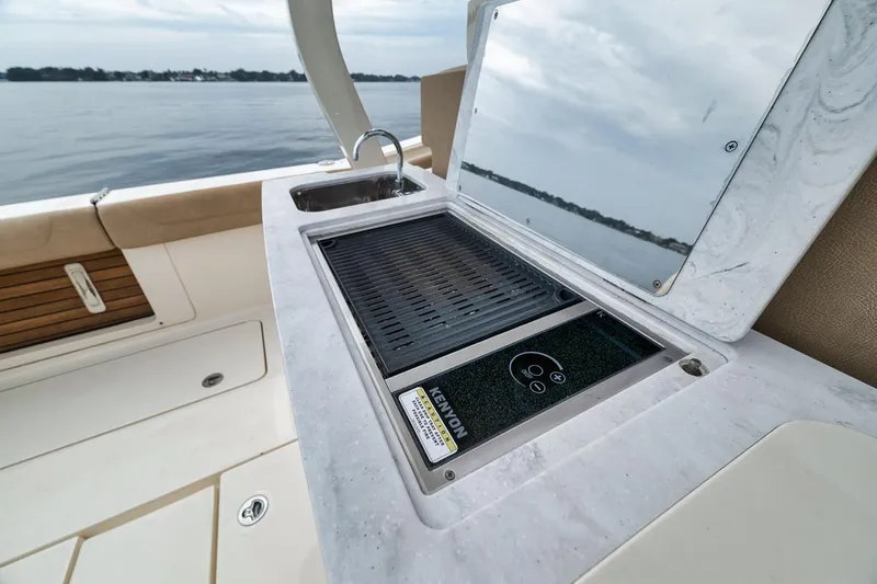 Pain Killer Yacht Photos Pics 2018 Scout 38 LXF-Pain Killer-Cockpit 18