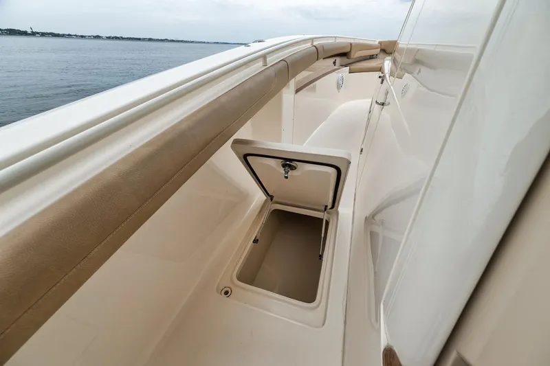 Pain Killer Yacht Photos Pics 2018 Scout 38 LXF-Pain Killer-Cockpit 25