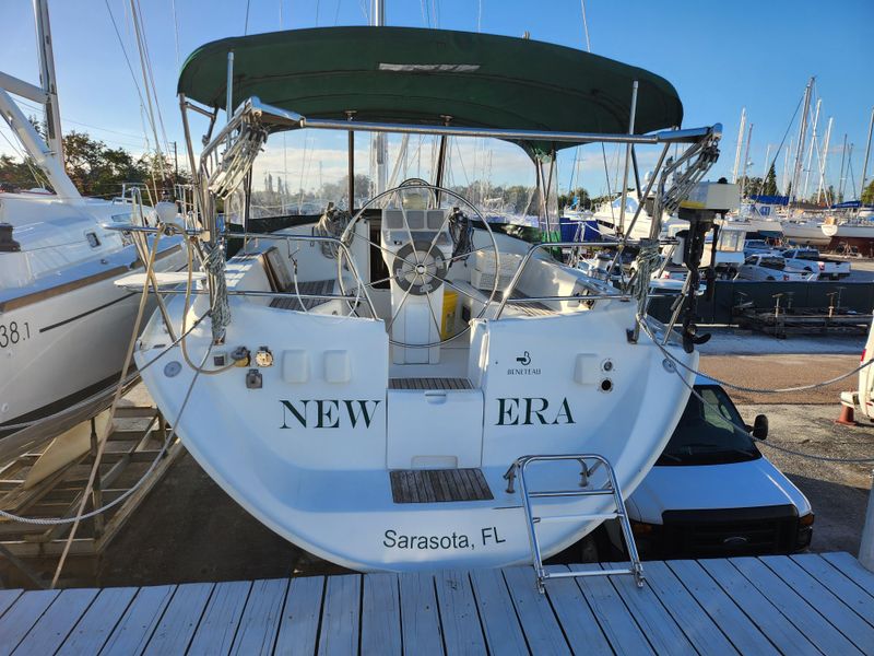 2000 Beneteau 361