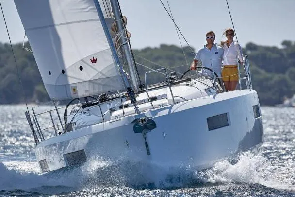  Yacht Photos Pics Manufacturer Provided Image: Manufacturer Provided Image