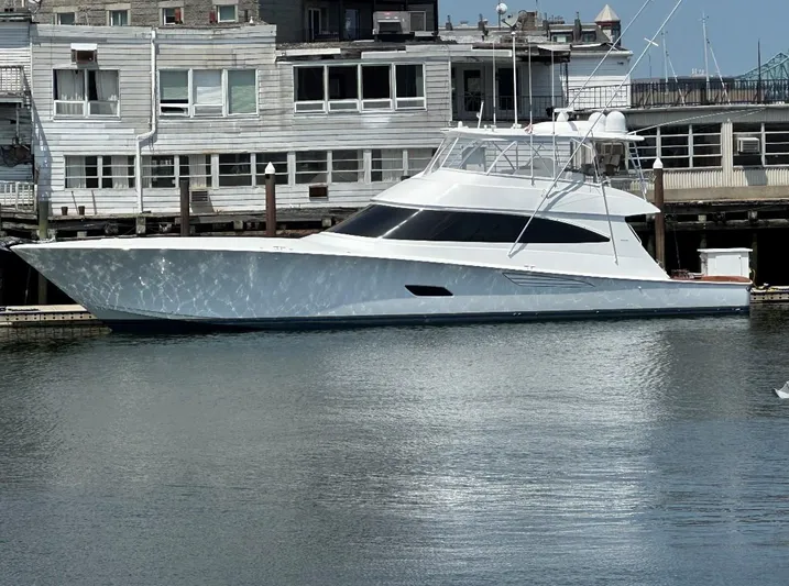 Kemosabe Yacht Photos Pics 