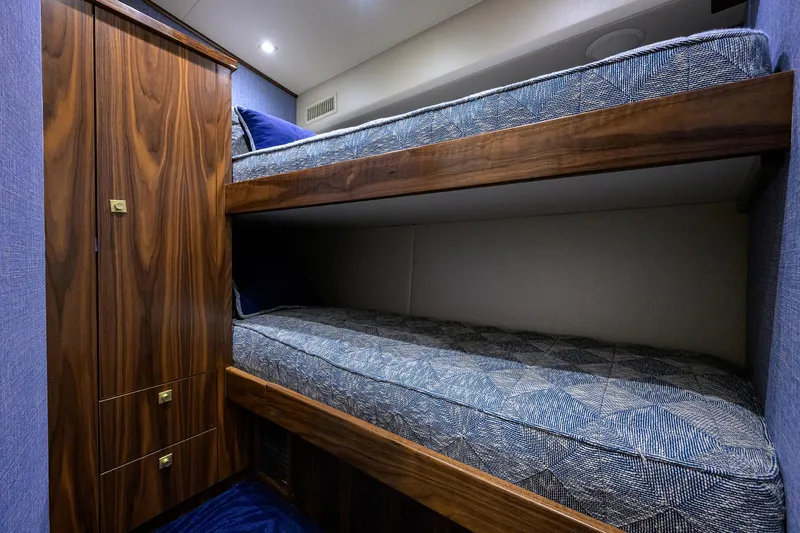 Kemosabe Yacht Photos Pics Viking 80 KEMOSABE - Forward Starboard Stateroom Bunks